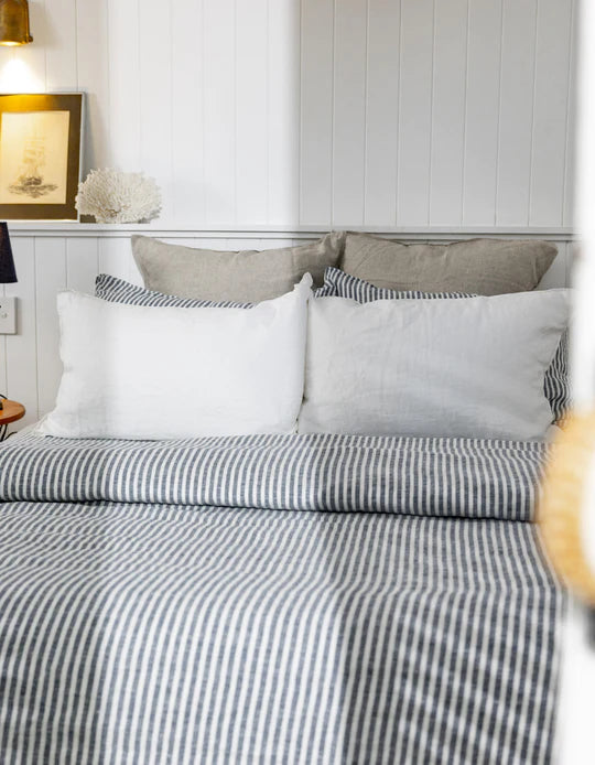 Salt Living Linen Duvet Cover Set Queen Indigo