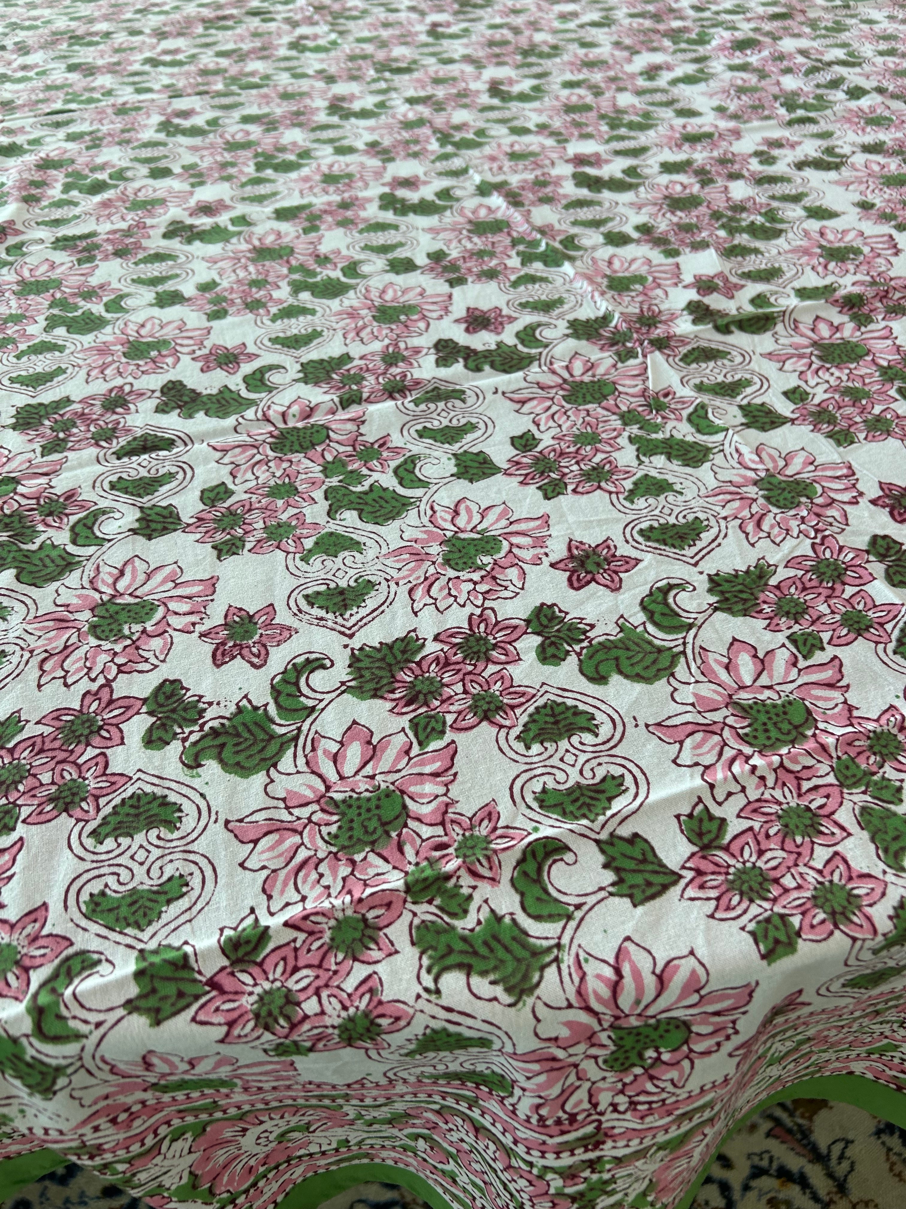 Round Table Cloth 170cm Jasmine