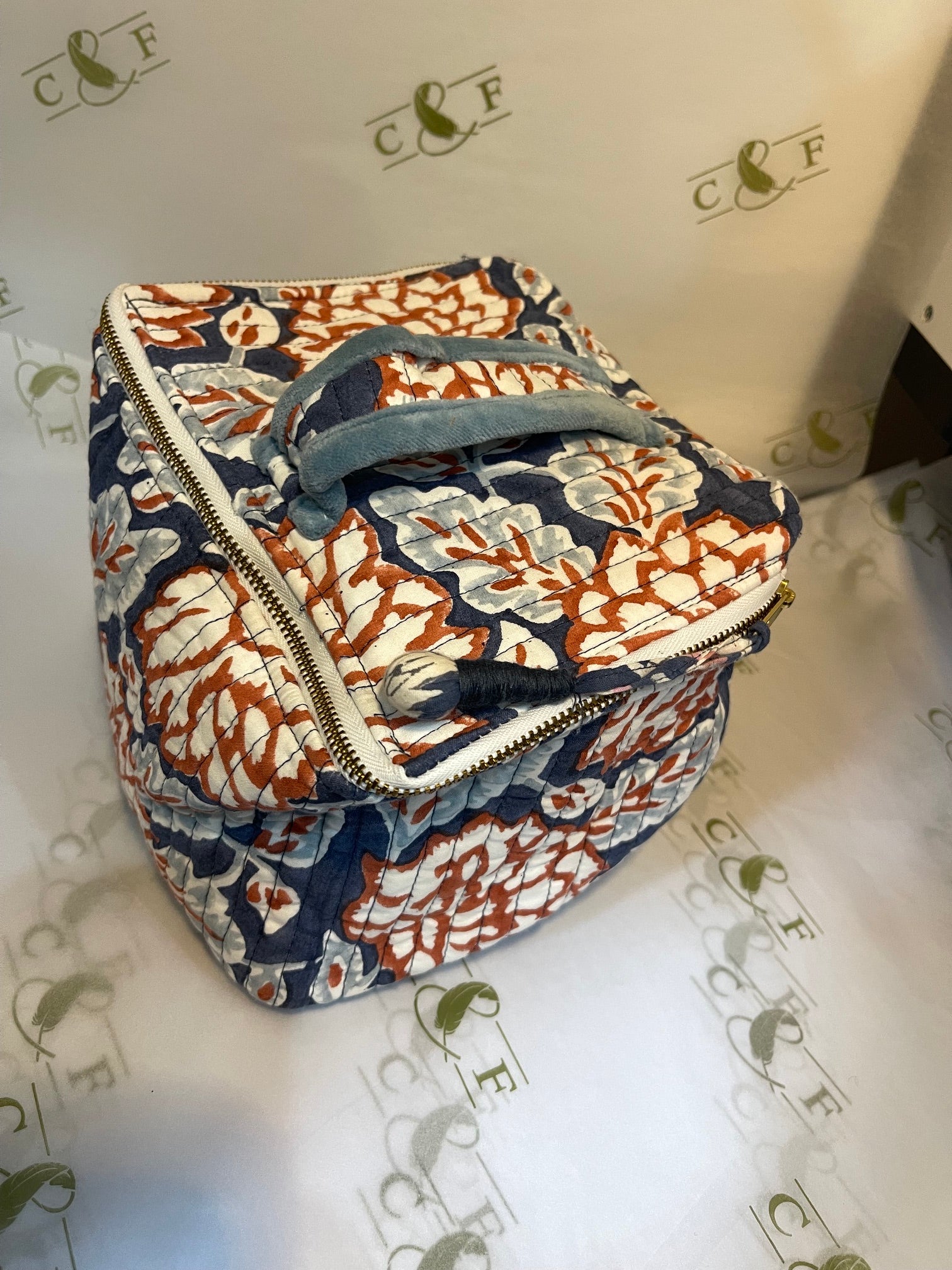 Washbag Cube