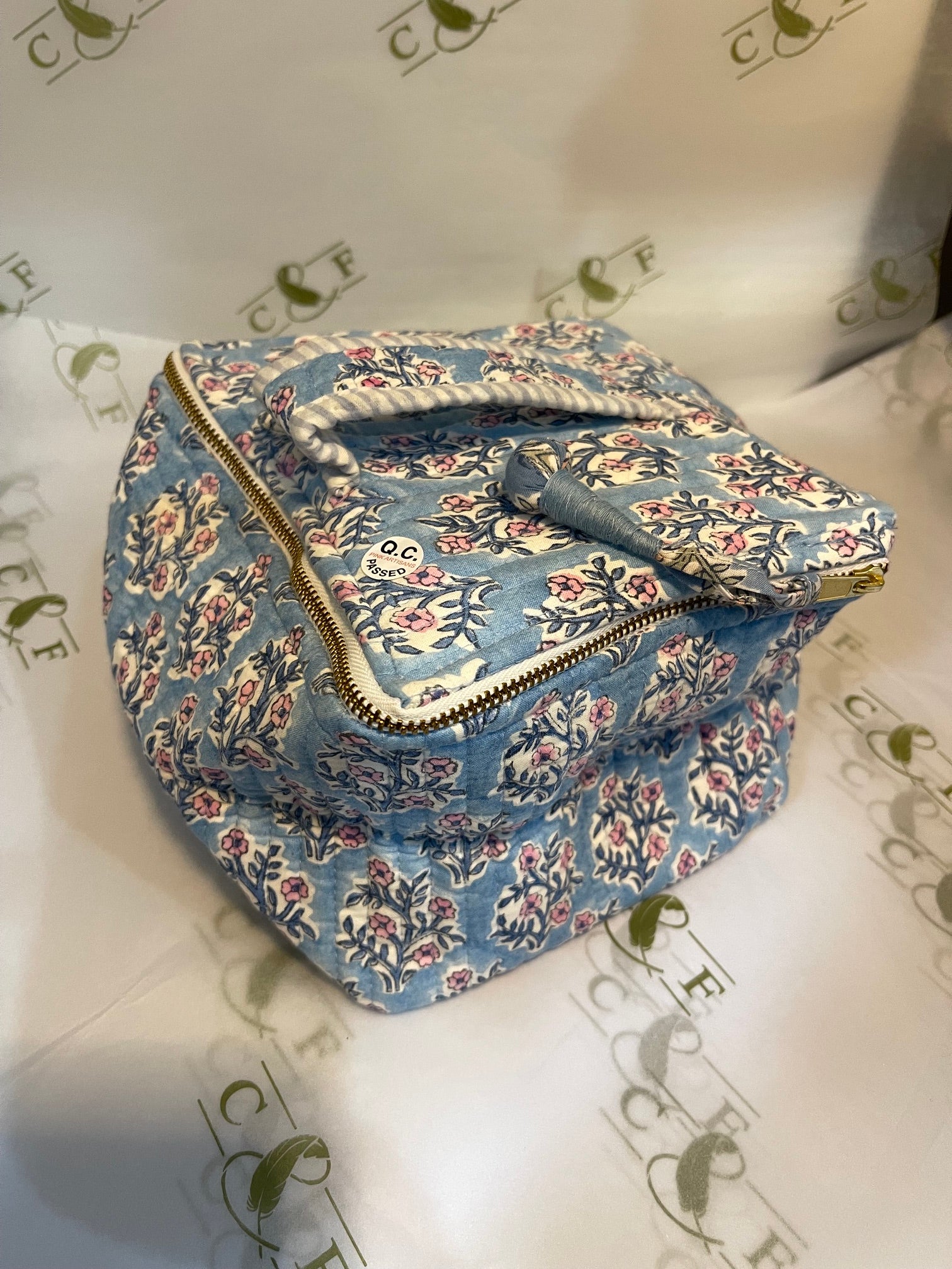Washbag Cube