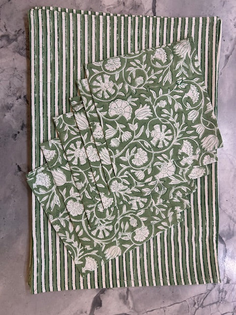 Lilly Placemat & Napkin Set