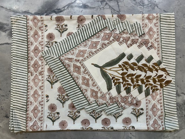 napkin placemat set pink white