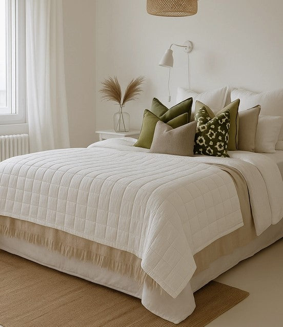 Quilt - Organic Stone Washed White