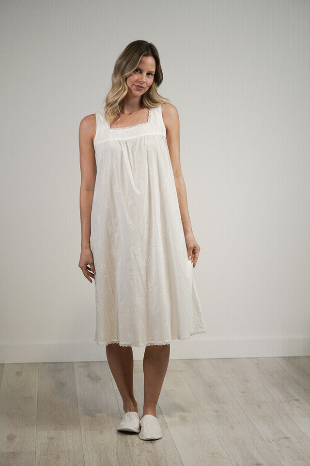 Embroidered White Cotton Nightie