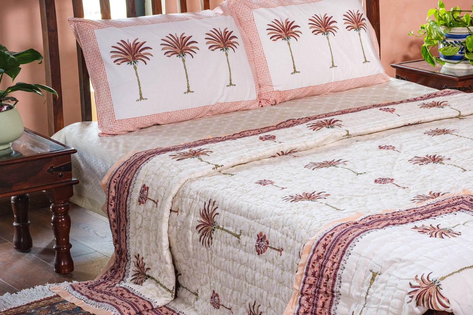Bedspread Quilt Palm Pink King 265x265cm