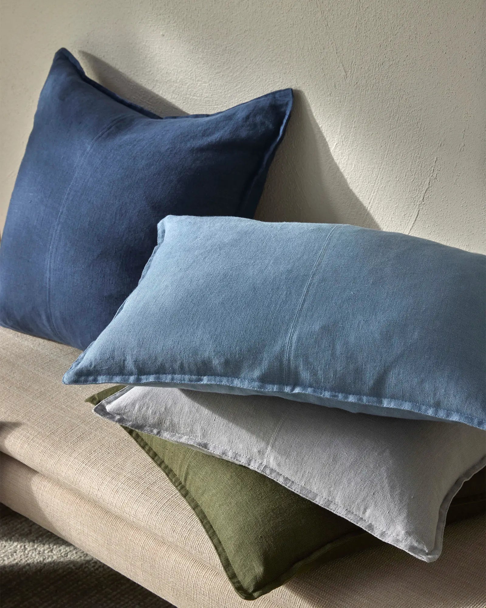 WEAVE ESSENTIAL CUSHIONS