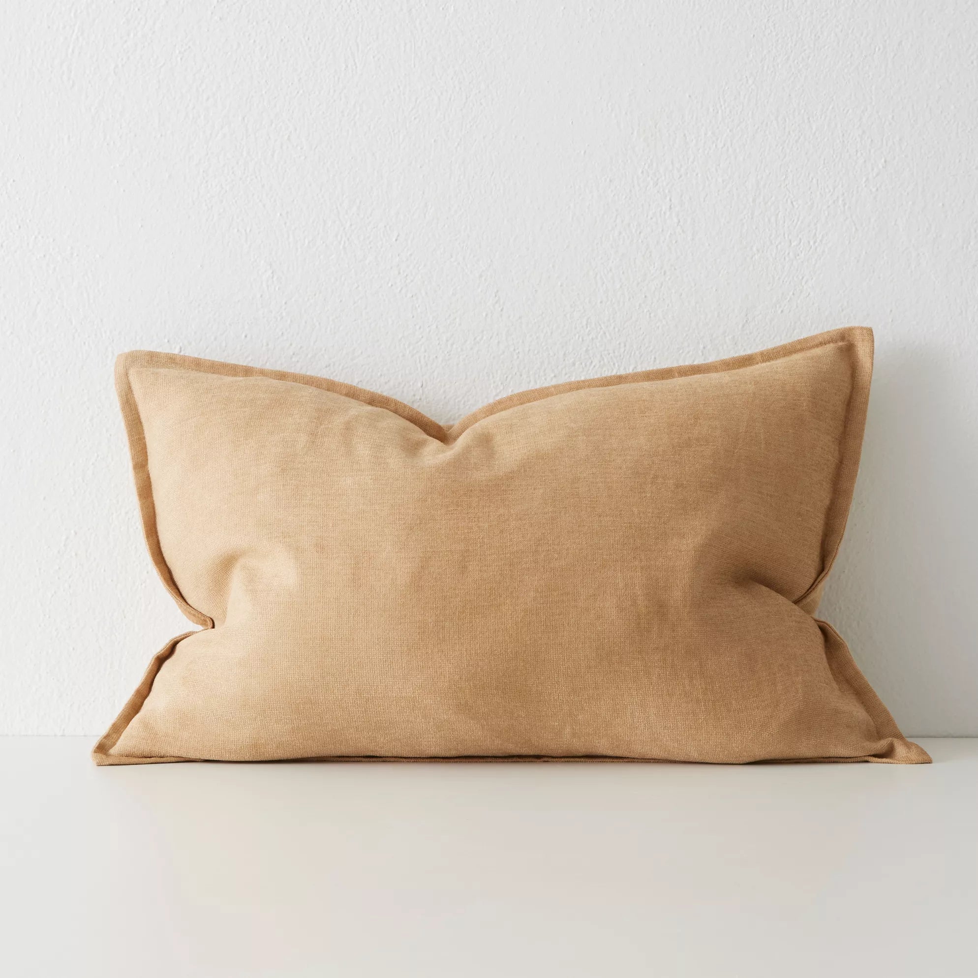 Fiore 40x60cm Honey Cushion