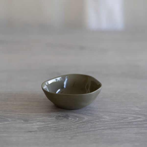 Pinch Pot Flax 8cm