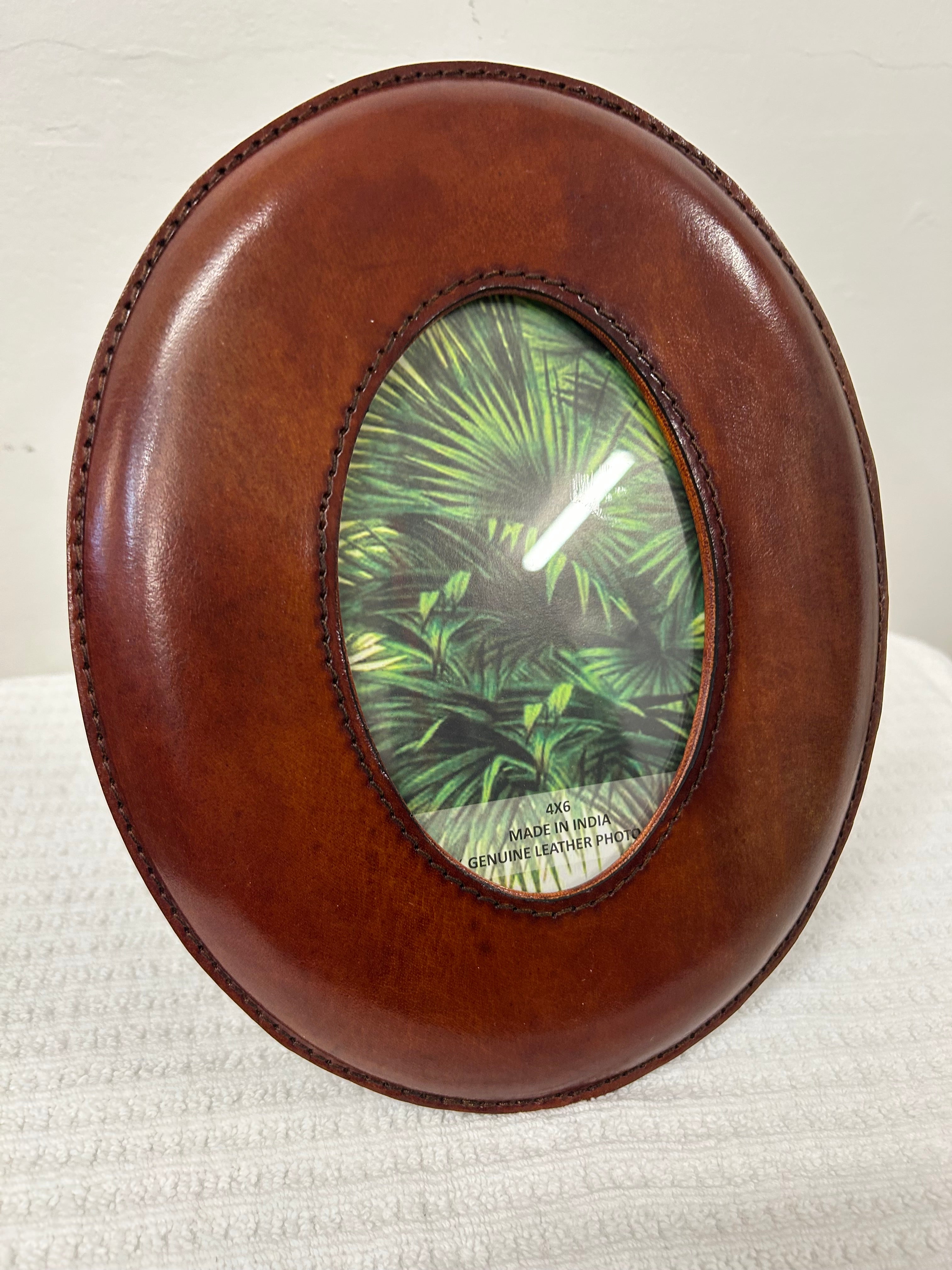 Oval Leather Photo Frame