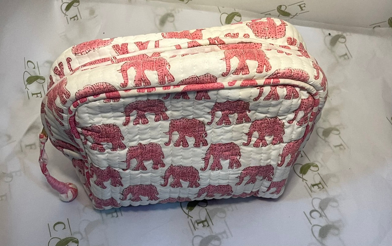 Washbag Piped Medium