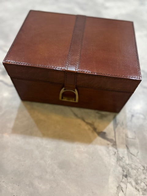 Leather Trinket Box with Stirrup Medium