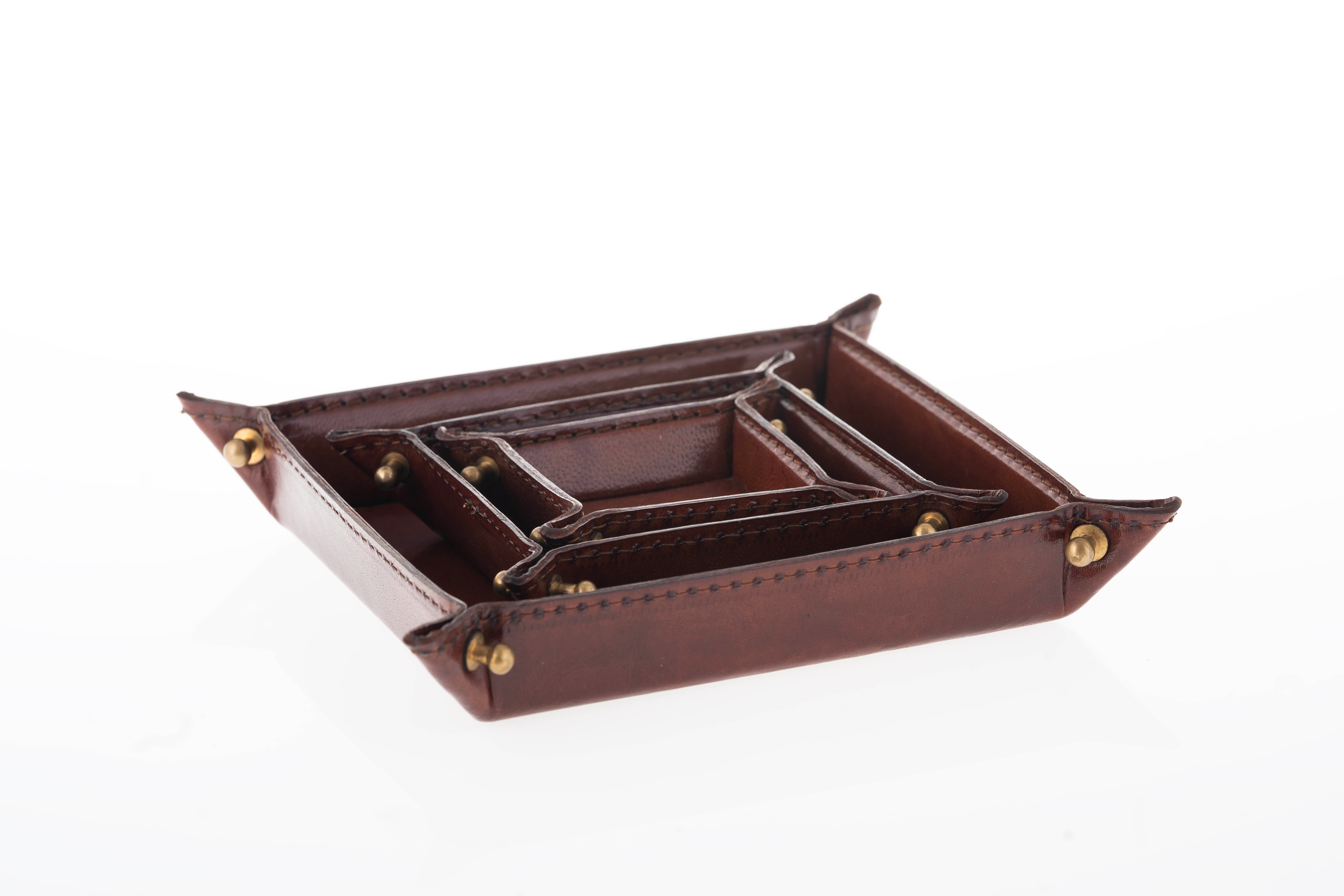 brown leather pin tray