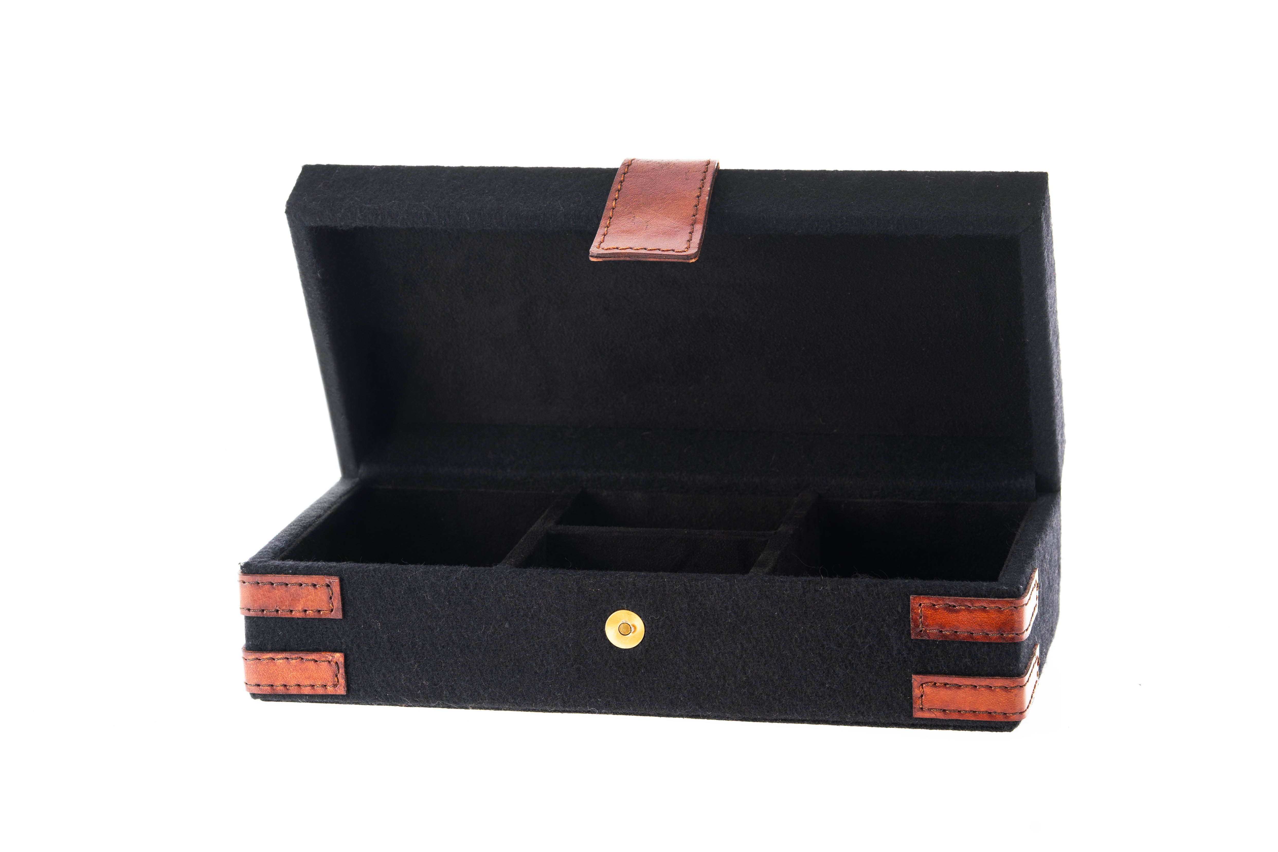 Scottie Gentleman's Felt Box