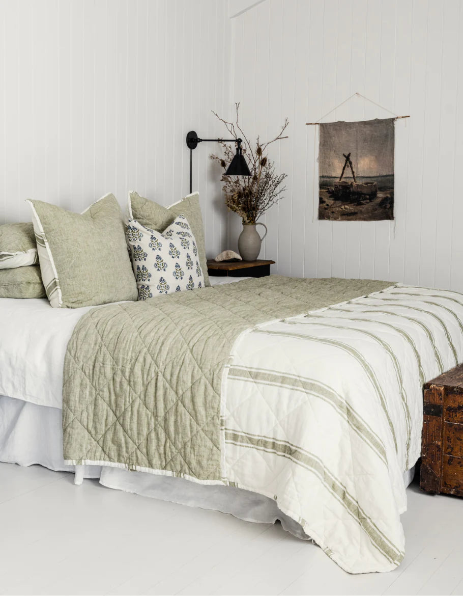 Salt Living Linen Quilt- King Kelp