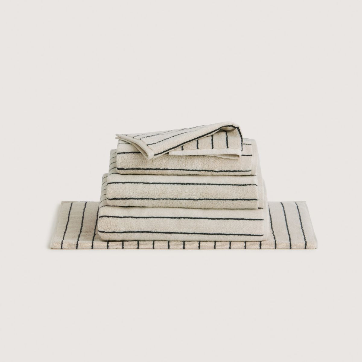 Sheridan Aven Stripe Limestone Bath Sheet