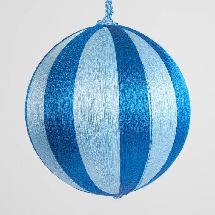 Silk Stripe Bauble Dk Blue & Blue Lge