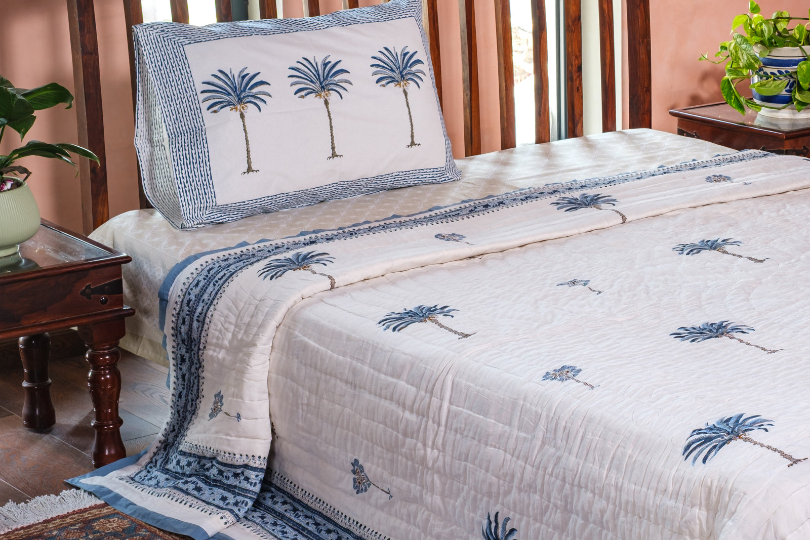 Bedspread Quilt Palm Blue Queen 210x265cm