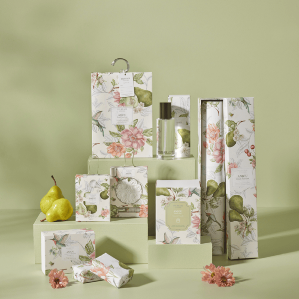 Anjou Scented Hanging sachet -French PearX4